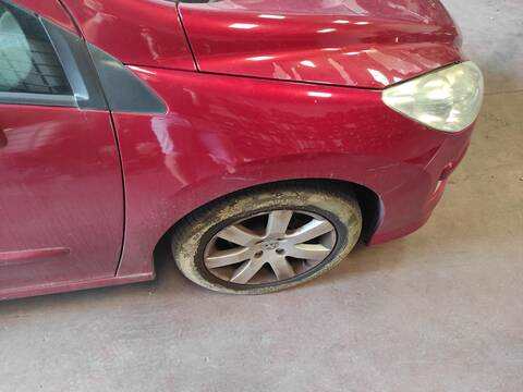 Aleta Delantera Derecha Peugeot 308 9HX