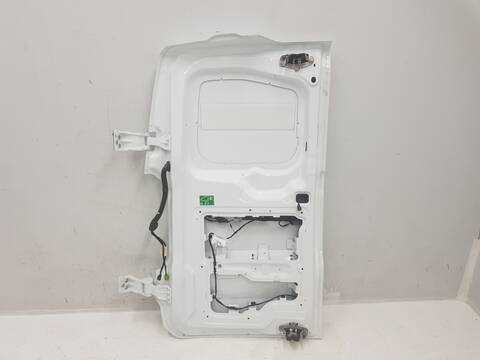 Foto 2ª: Puerta Trasera Derecha Volkswagen Transporter T7 BASIS