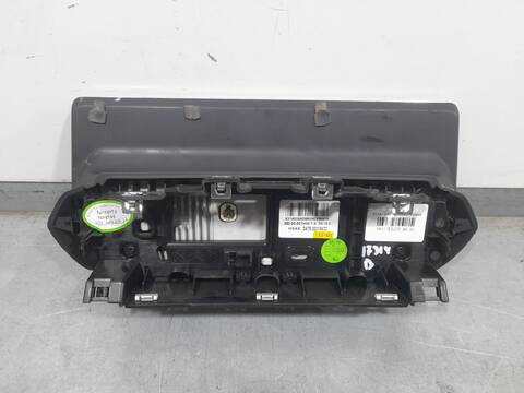 Foto 2ª: Sistema GPS Peugeot 2008 1.2 PURETECH 130 131CV 96KW [HN05] (2021)