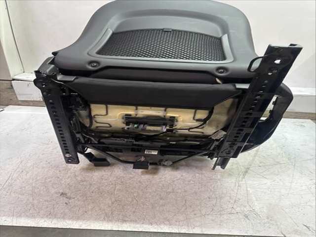 Foto 2ª: Asiento Delantero Derecho Volvo XC 60 197 CV 145KW [D420T8A]