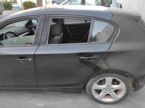 Foto 1ª: Puerta Trasera Izquierda Bmw Serie 1 114 N42B20A BERLINA (2004)