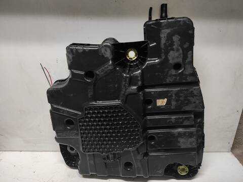 Foto 2ª: Deposito AdBlue Citroen C4 YHS BERLINA (2022)