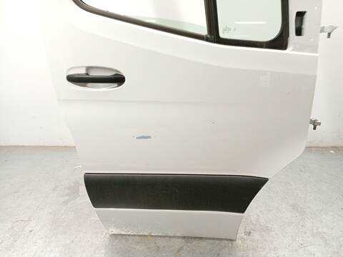 Foto 2ª: Puerta Delantera Derecha Mercedes Sprinter 419 CDI RWD 907.643 907.645 907.647) 190CV 140KW FURGONETA [654920] (2024)