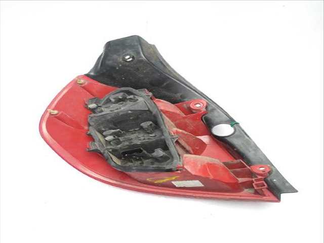 Piloto Trasero Derecho Renault Clio 1.5 DCI C/BR0G C/BR1G)