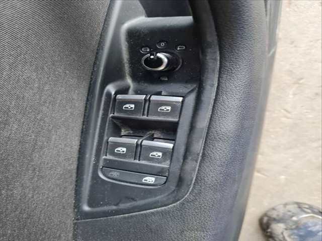 Foto 2ª: Botonera Elevalunas Audi A4 30 TDI ADVANCED AVANT 136CV 100KW [DTNB] (2020)