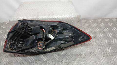 Foto 3ª: Piloto Trasero Izquierdo Hyundai Tucson 1.6 GDI 132CV 97KW [G4FD] (2018)