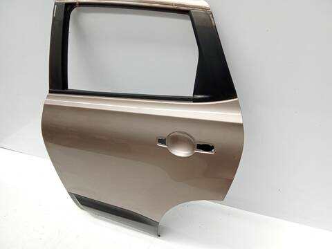 Foto 3ª: Puerta Trasera Izquierda Nissan Qashqai 1.5 DCI 103CV 76KW [K9K 282,K9K 292]