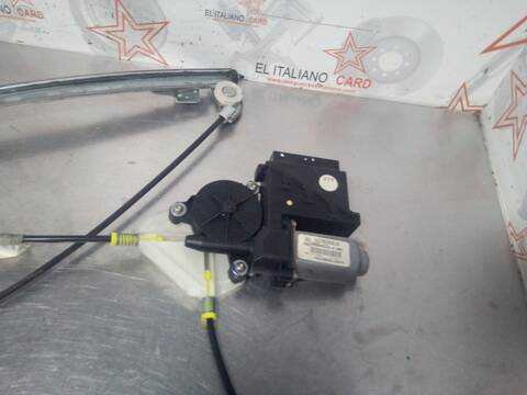 Foto 4ª: Elevalunas Eléctrico Delantero Izquierdo Volkswagen Polo CONCEPTLINE 64CV 47KW [AZQ] (2002)