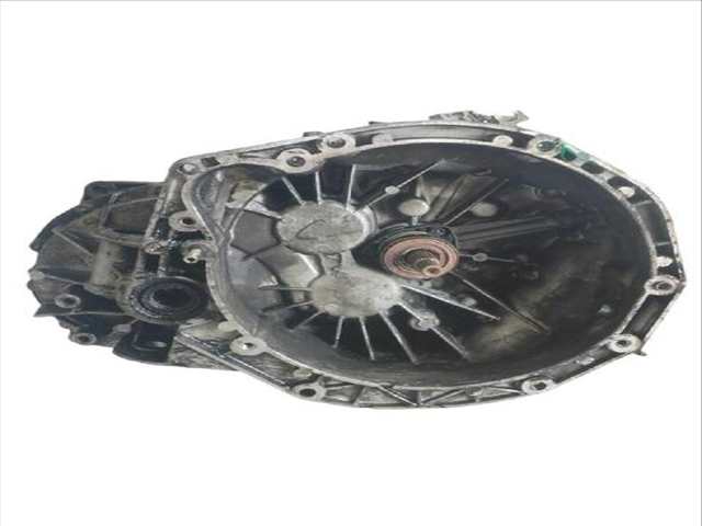 Foto 1ª: Caja Cambios Renault Laguna 1.9 DCI KG0G) 120CV (2001)