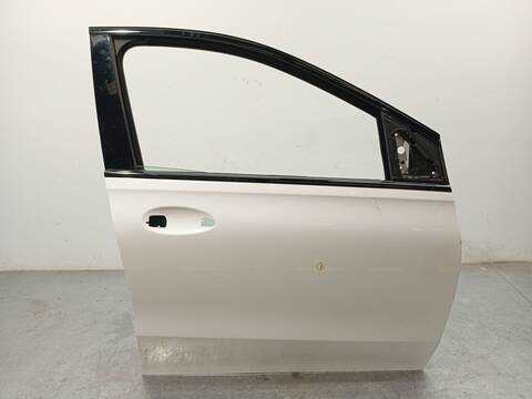Puerta Delantera Derecha Mercedes Clase B 150 B 200 D 247.012) 150CV 110KW
