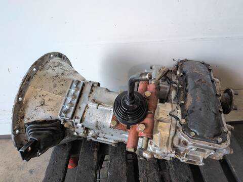 Foto 3ª: Caja Cambios Nissan Patrol A428 (1991)