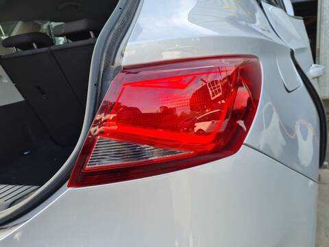 Foto 2ª: Piloto Trasero Derecho Seat Leon I-TECH 105CV 77KW [CLHA] (2014)