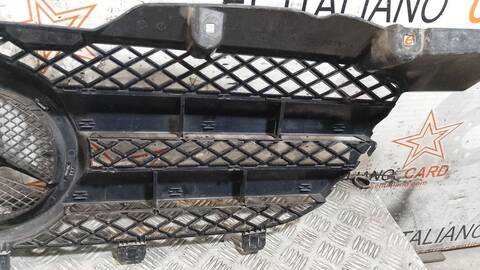 Foto 3ª: Rejilla Delantera Mercedes Sprinter 310/313/316 CDI 906.131/132/133/135) 129CV 95KW CAJA ABIERTA [651955] (2011)