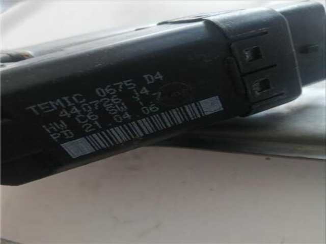Foto 3ª: Elevalunas Eléctrico Delantero Derecho Renault Scenic 16V 112CV JM)