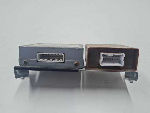 Foto 1ª: Centralita Motor ECU Nissan Patrol LUXURY 160CV 118KW [ZD30] (2004)
