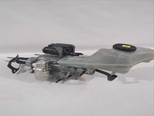 Foto 3ª: Bomba Freno Toyota Corolla 1.8 VVTI HYBRID MZEA12 ZRE211 ZWE211) 122CV 90KW [2ZR-FXE] (2022)
