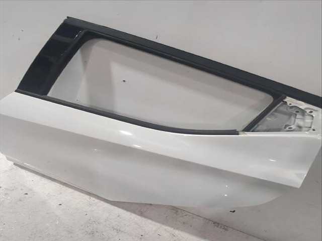 Foto 3ª: Puerta Trasera Izquierda Nissan Micra 1.5 DCI 90CV [K9K 628] (2016)