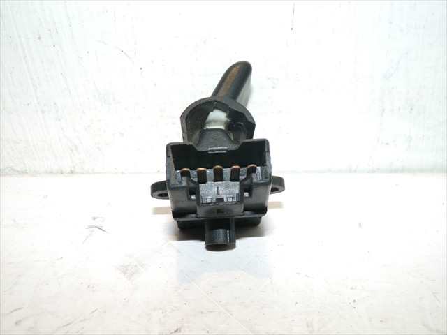 Foto 4ª: Botonera Elevalunas Mg ZR 2.0 D 2001-2005 [20T2N] (2004)