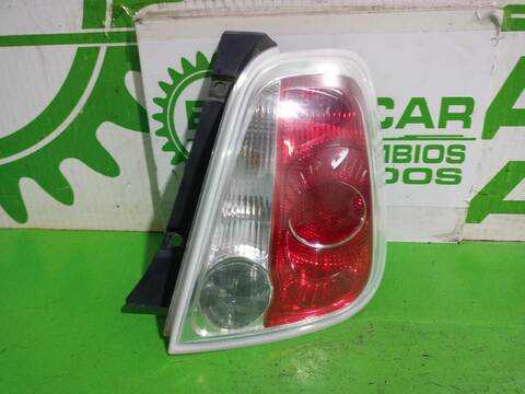 Foto 3ª: Piloto Trasero Derecho Fiat 500 LOUNGE 95CV [199B1000] (2009)