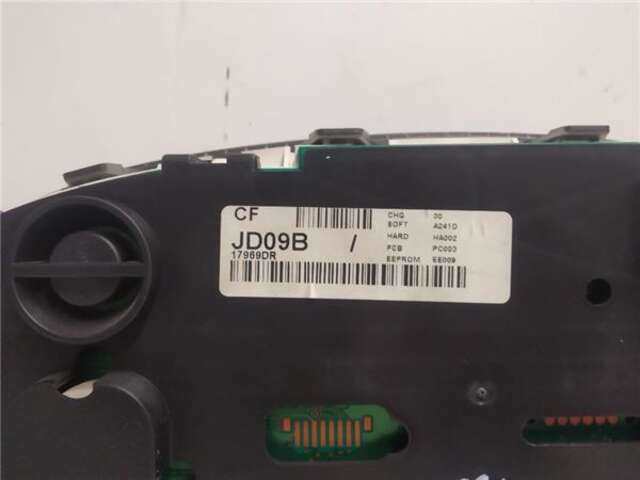 Foto 3ª: Cuadro de Instrumentos Nissan Qashqai 2.0 ACENTA [2.0 LTR. - 110 KW DCI TURBODIESEL CAT] [M9R FURO]