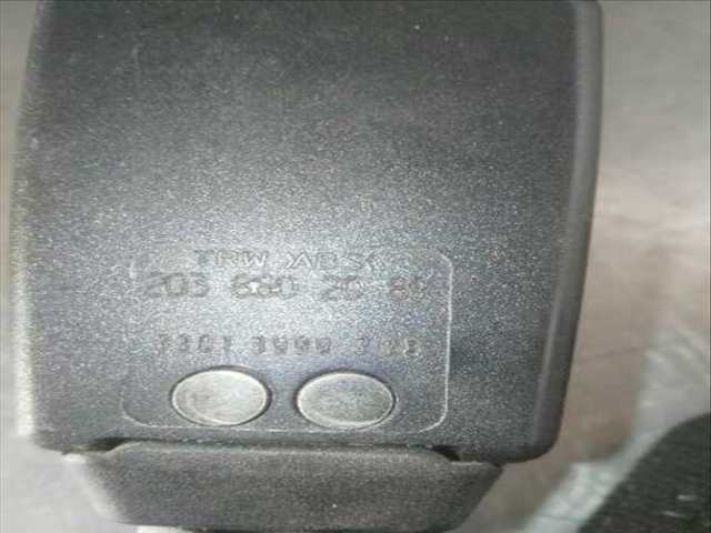 Foto 3ª: Pretensor Airbag Derecho Mercedes Clase C 160 270 CDI 203.016) BERLINA 170CV 125KW [612962] (2003)