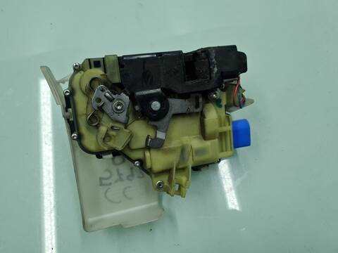 Foto 2ª: Cerradura Puerta Delantera Derecha Volkswagen Transporter D 131CV 96KW T5 COMBI FURGONETA [BNZ] (2008)
