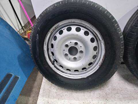 Foto 2ª: Juego LLantas Mercedes Vito 112 CDI 638.094) 122CV [OM 611] (1996)