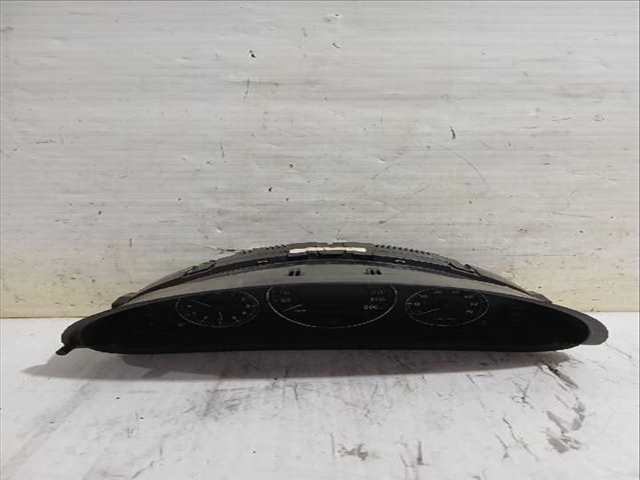 Foto 3ª: Cuadro de Instrumentos Mercedes Clase C 160 CLK 240 209.361) 170CV [M 112.912] (2002)