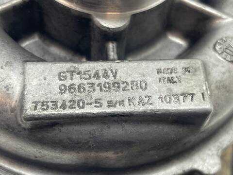 Foto 2ª: Turbocompresor Citroen C4 1.6 HDI GRAND PICASSO 9HZ (2007)