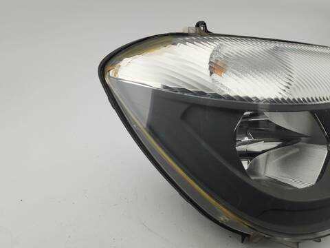 Foto 3ª: Faro Derecho Mercedes Sprinter 310/311/313/314/316 CDI 906.631/633/635/637) 114CV 84KW CAJA CERRADA [651955] (2016)