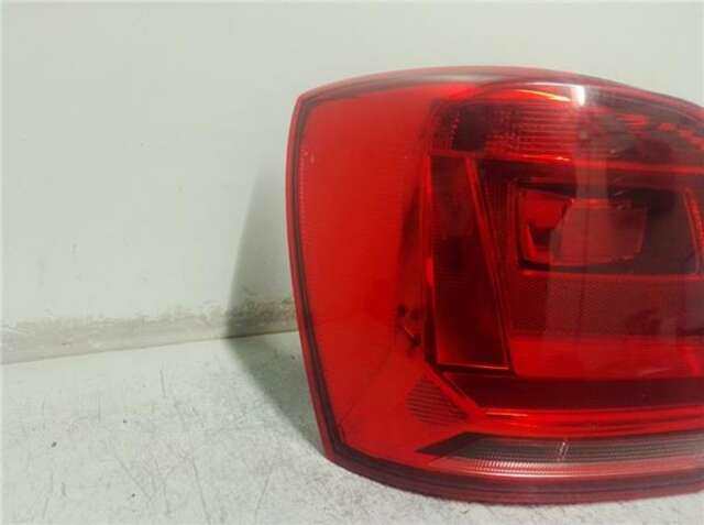 Foto 2ª: Piloto Trasero Izquierdo Volkswagen Polo 1.6 (KW 66 - CV 90) [CUS]