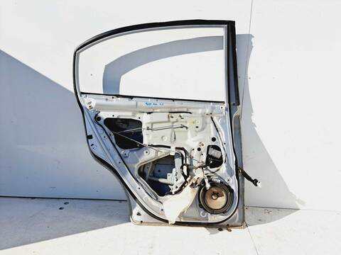 Foto 3ª: Puerta Trasera Izquierda Kia Rio 1.5 CRDI ACTIVE 110CV 81KW [D4FA] (2005)