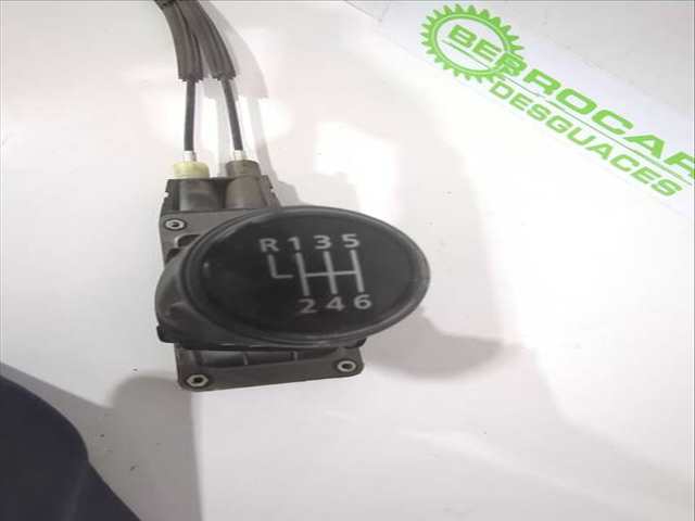 Foto 3ª: Palanca de Cambio Dacia Duster 1.0 TCE 90 91CV 67KW [H4D 470] (2023)