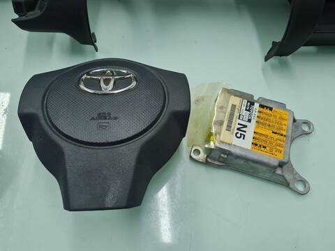 Foto 3ª: Kit Airbag Toyota Urban ACTIVE 90CV 66KW [1ND] (2010)