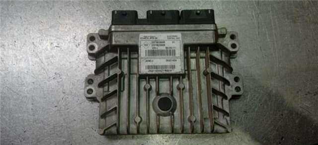 Foto 2ª: Centralita Motor ECU Renault Clio 1.5 DCI (86CV) [K9K6770]
