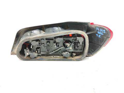 Foto 3ª: Piloto Trasero Izquierdo Peugeot 306 BERLINA 110CV 81KW [NFT] (2000)