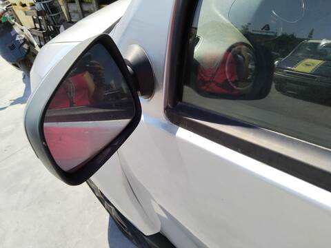 Foto 1ª: Retrovisor Izquierdo Dacia Duster K9K G6 (2016)