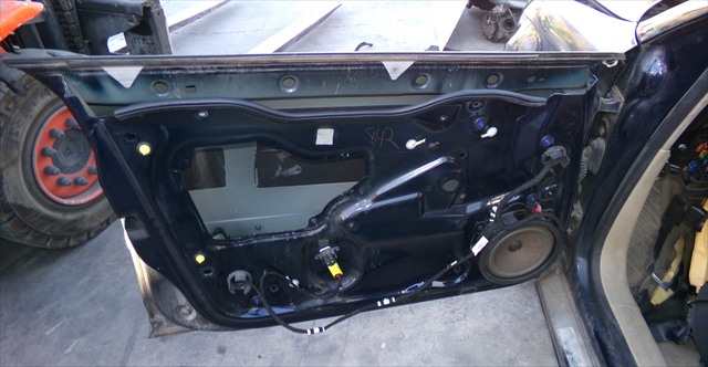 Foto 2ª: Puerta Delantera Izquierda Audi A3 2.0 TDI MODELO 8P,2004-2008 [BKD] (2005)