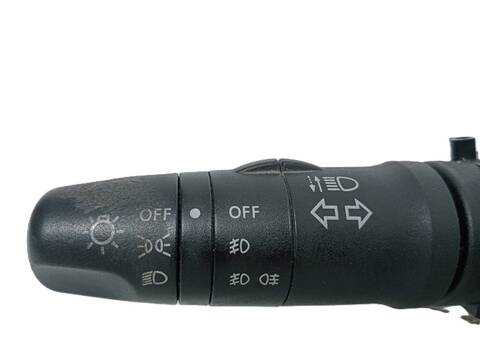 Foto 2ª: Mando Multifuncion Nissan X-Trail COMFORT 2 DCI DIESEL CAT 136CV [YD22DDTI] (2001)