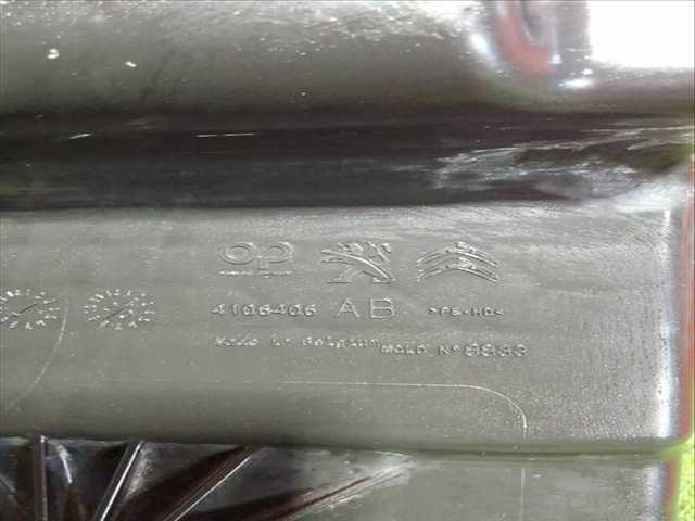 Foto 4ª: Deposito AdBlue Citroen Jumper 2.2 33 L2H1 BLUEHDI 140 [2 2 LTR. - 103 KW BLUE-HDI FAP CAT] 140CV FURGON [4H03] (2022)