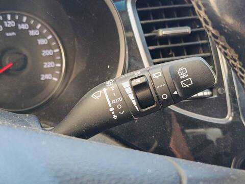 Mando Multifuncion Kia Carens D4FD