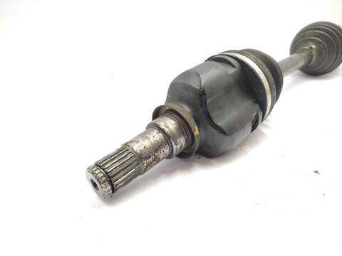 Foto 3ª: Transmision Delantera Izquierda Toyota Avensis 1.6 AT220_) 110CV 81KW [4AFE] (1999)