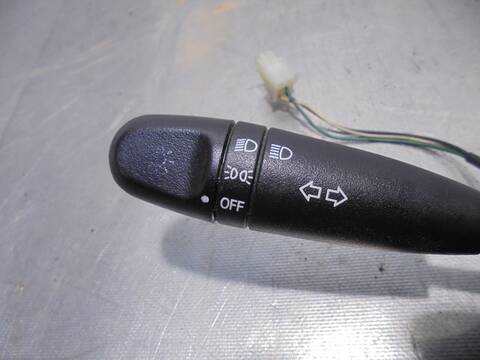 Foto 4ª: Mando Multifuncion Daewoo Kalos 1.2 SE 72CV 53KW [B12S1-G] (2004)