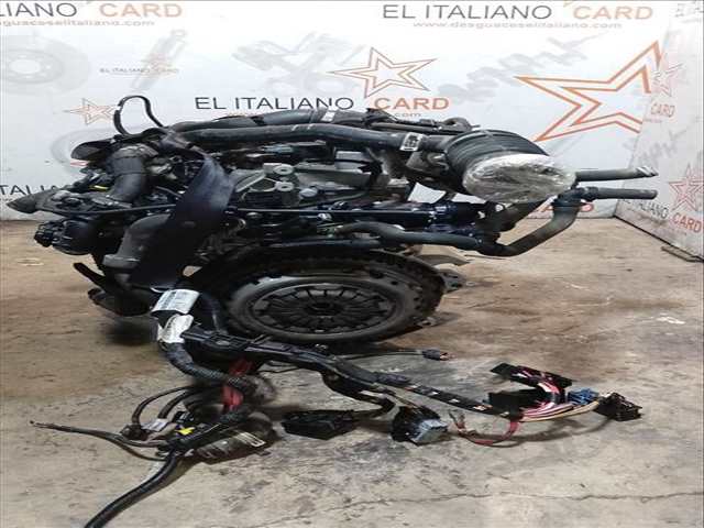 Foto 4ª: Motor Completo Renault Clio ZEN 90CV 66KW [H4B A4] (2015)