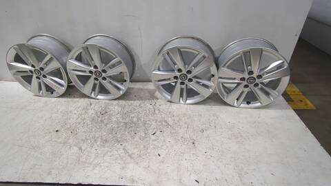 Foto 2ª: Juego LLantas Opel Grandland OPEL 2020 131CV 96KW (2021)