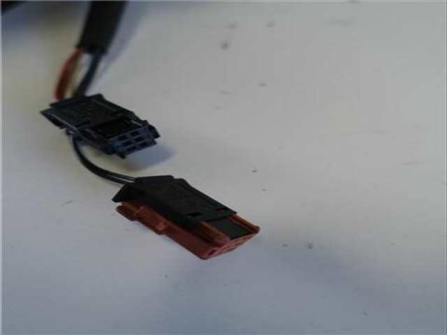 Foto 3ª: Retrovisor Izquierdo Citroen C3 1.6 16V SENSODRIVE 109CV 80KW [NFU (TU5JP4)] (2003)