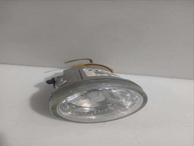 Foto 2ª: Faro Antiniebla Delantero Derecho Citroen C3 1.4 I 73CV [KFV (TU3A) KFV (TU3JP)] (2002)