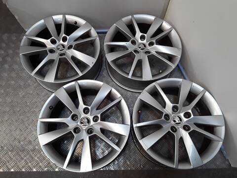 Juego LLantas Skoda Octavia 1.5 TSI 150CV 110KW