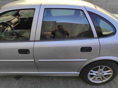 Puerta Trasera Izquierda Opel Vectra X16XEL BERLINA