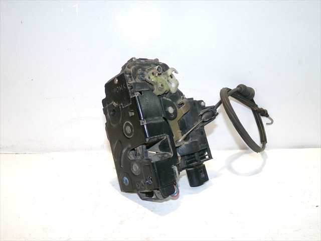 Cerradura Puerta Delantera Izquierda Volkswagen Beetle 2.0 G 1998-2005